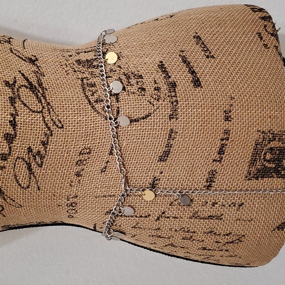 VINTAGE Silver tone chain with circular gold & silver disks lobster clasp belt - Picture 3 of 7